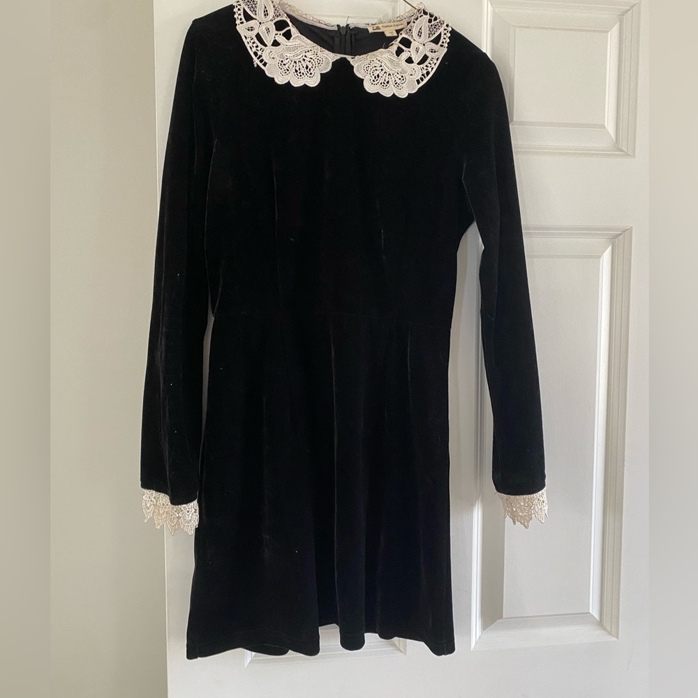 Cotton Candy Black Velvet & Lace Mini Dress - Long Sleeve